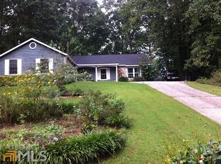 8305 Dawn Dr, Jonesboro, GA 30236