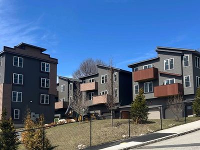 60 Richards St #C, Worcester, MA, 01603