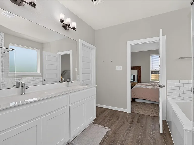3522 Gore Creek Dr — Photo 37