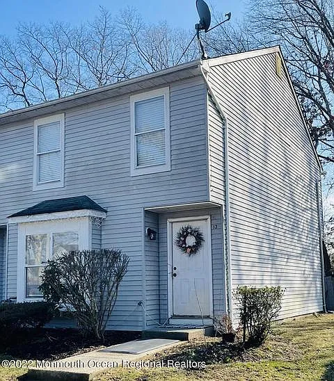 137 Woodlake Manor Dr