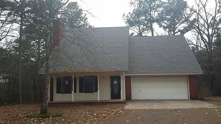 1st image of 387 Mill Creek Dr