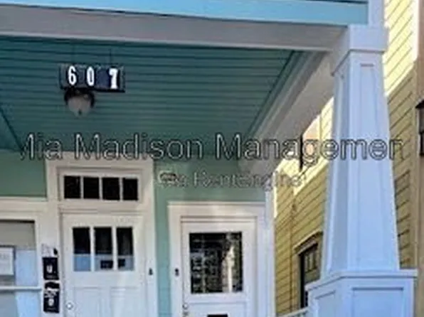 607 W 44th St #B, Savannah, GA 31405