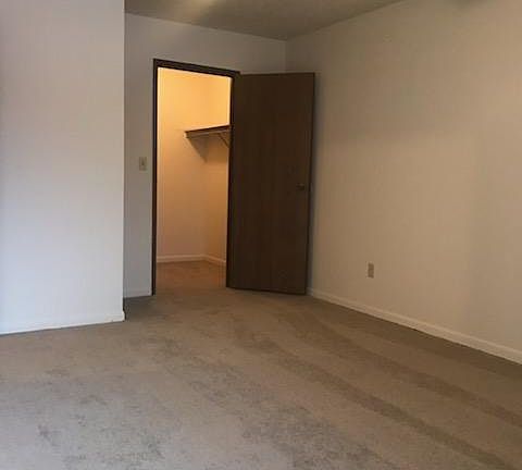 4th image of 1133 Michigan Ave E APT 22