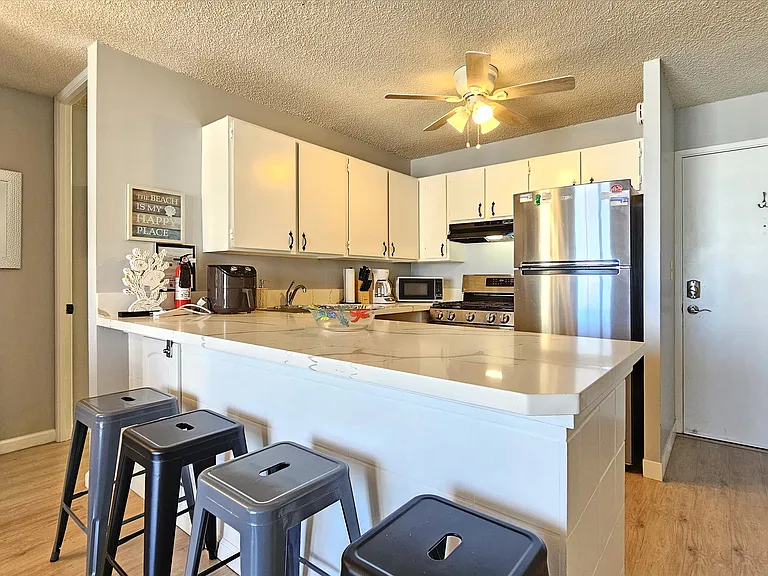 2452 Tusitala St #2103 — Photo 2
