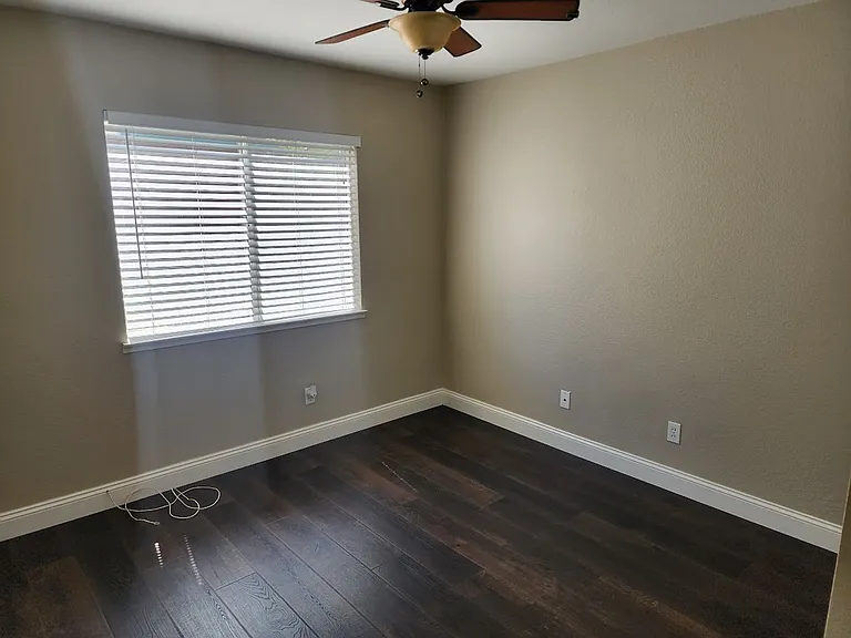 32951 Levi Ct — Photo 20