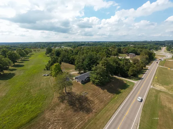 9215 State Route 160, Bidwell, OH 45614