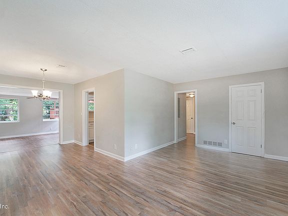 3rd image of 6533 BARMER Drive