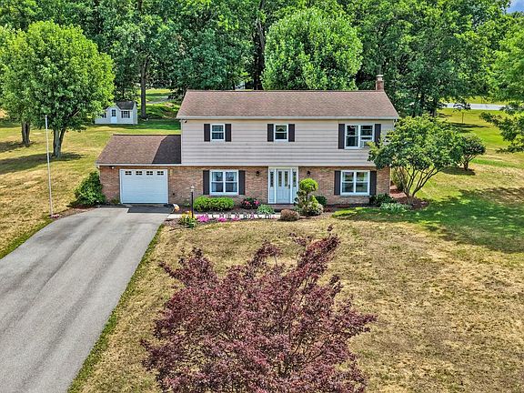 2nd image of 17 Terrace Hill Rd