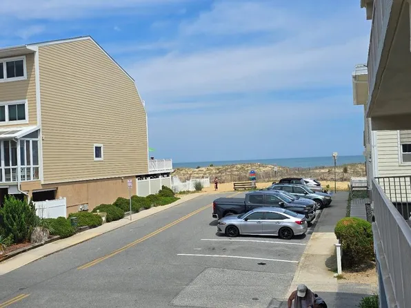 5 44th St Unit 102, Ocean City, MD 21842