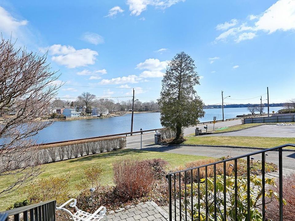 103 Weed Ave, Stamford, CT 06902 Zillow