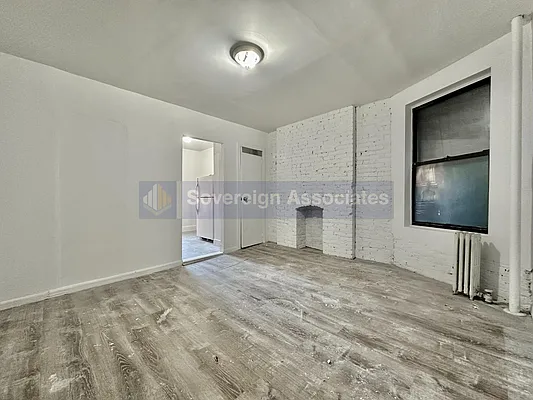 Rented by Sovereign Associates | media 28