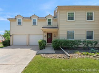 494 River Bend Rd UNIT B, Naperville, IL 60540