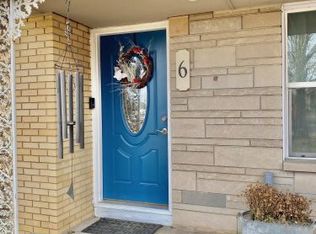 6 S Heather Ln, Columbia, MO 65203