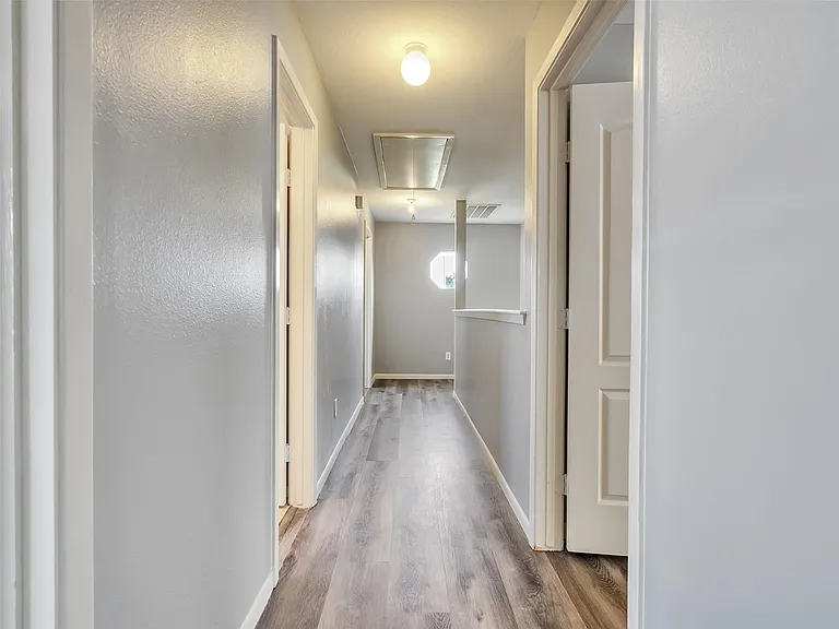 11703 Emerald Hill Dr #C — Photo 26