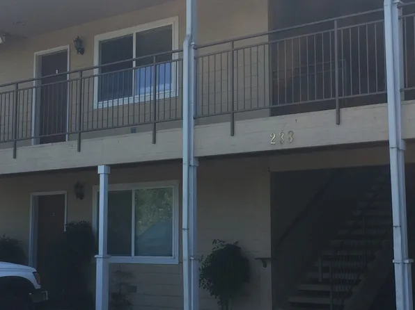 R238, 238 Berrydale Ave APT D, Medford, OR 97501
