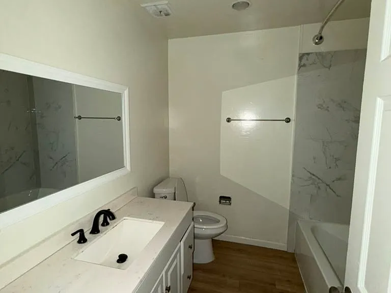 5012 Kester Ave #3 — Photo 7