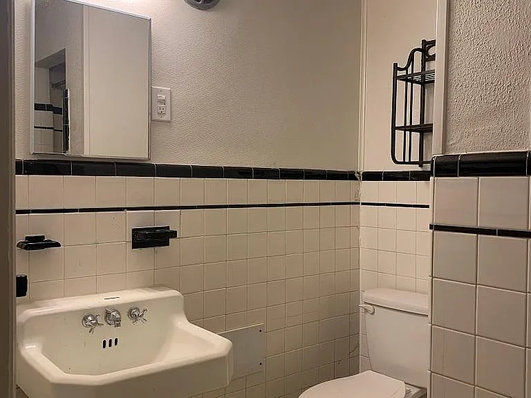 198 Kimberly Ave #13 — Photo 14