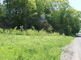 182 Old Peck Hill Rd, Gloversville, NY 12078