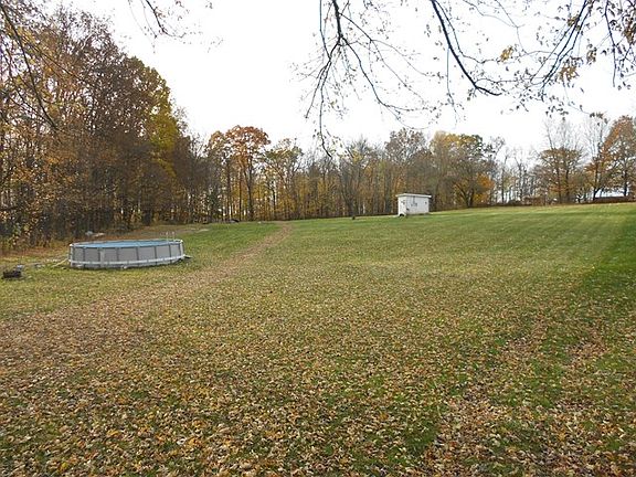 4th image of 301 County Road 1675