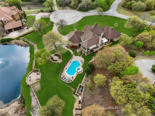 201 Silver Valley Ct, Fort Worth, TX 76108