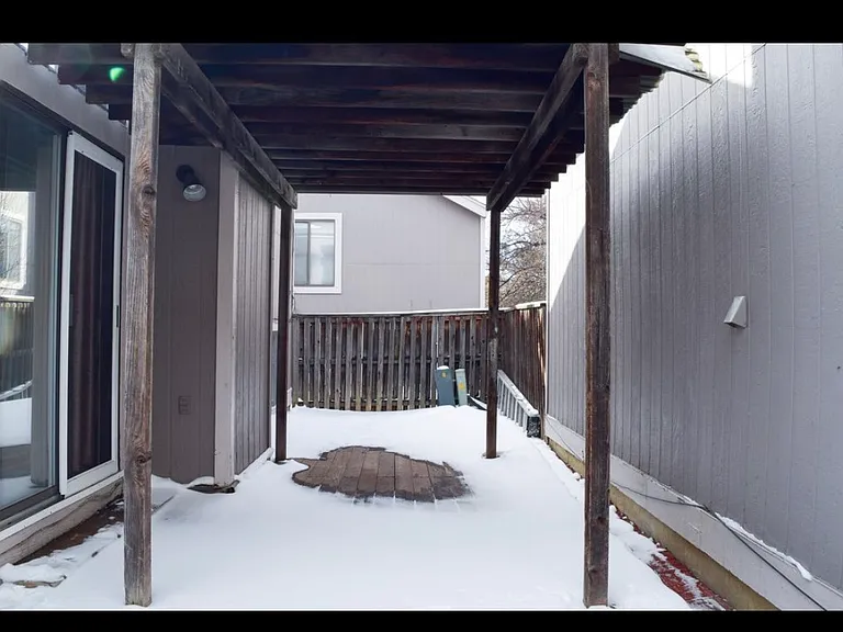 3755 Genoa Cir #C — Photo 19