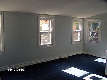 2nd image of 368 Woodbine St