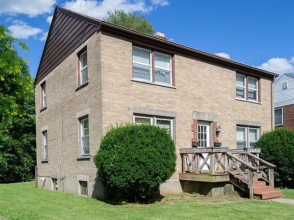3rd image of 597 Lucas Dr
