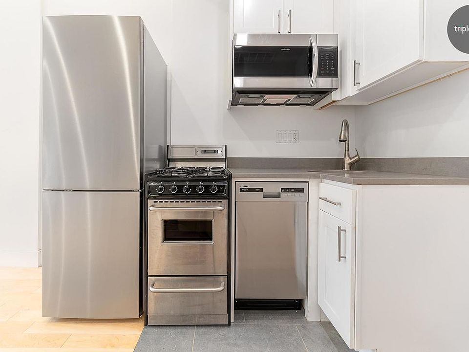 2nd image of 228 E 22nd St APT 1F