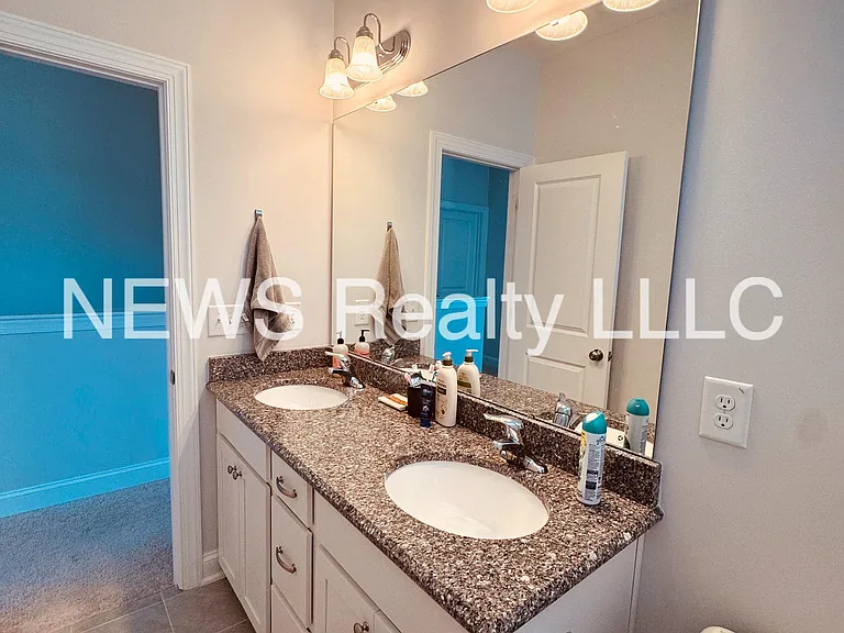 5404 Wallace Martin Way — Photo 38