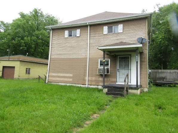 112 Wall St, Everson, PA 15631