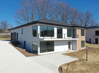 85 Betty Dr, Bellville, OH 44813