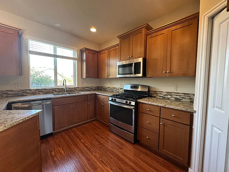 2687 Beehollow Ln NW — Photo 7