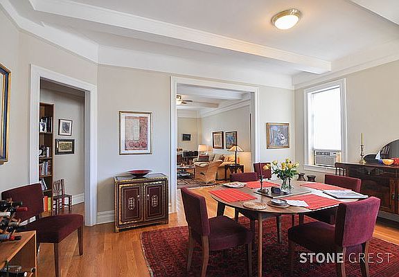5th image of 412 Cathedral Pkwy #102