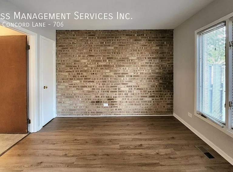 706 Concord Ln #706 — Photo 10