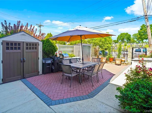 65-36 Metropolitan Avenue image 33 of 33