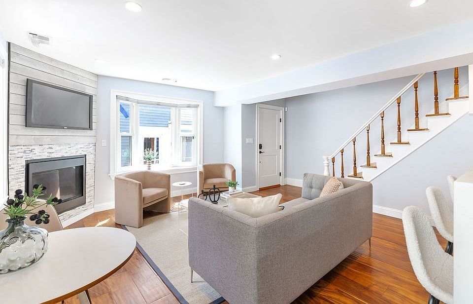 1st image of 5 Lexington Ave