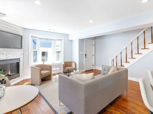 5 Lexington Ave, Charlestown, MA 02129