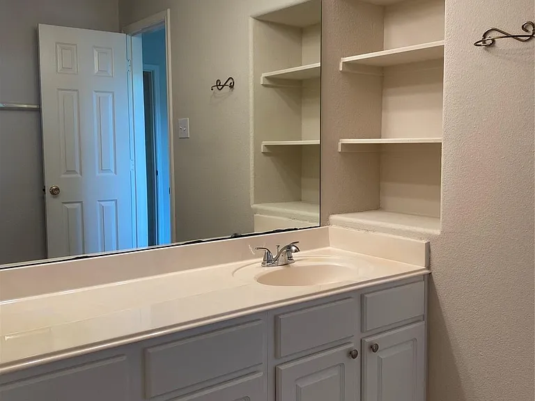 19439 Juniper Vale Cir — Photo 15