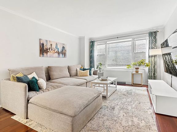 2nd image of 440 E 62nd St APT 15H