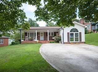 516 Battleground Rd, Lincolnton, NC 28092