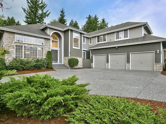2nd image of 11324 31st St SE