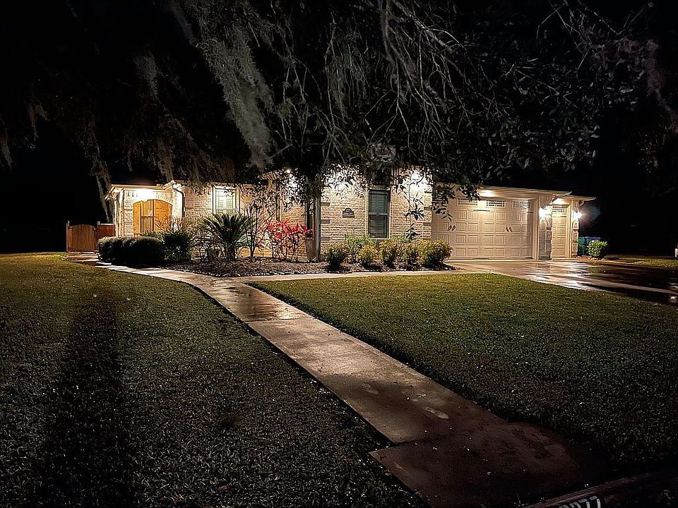 1st image of 2277 Lakewood Dr