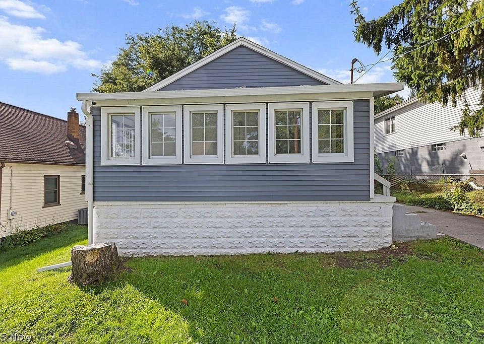 1st image of 364 Rexford St