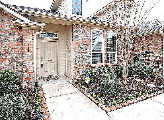 3rd image of 5116 Holly Hock Ln