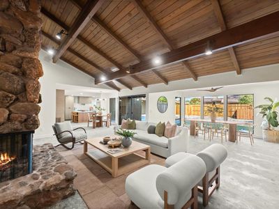 1349 Gagle Way, Sacramento, CA, 95831