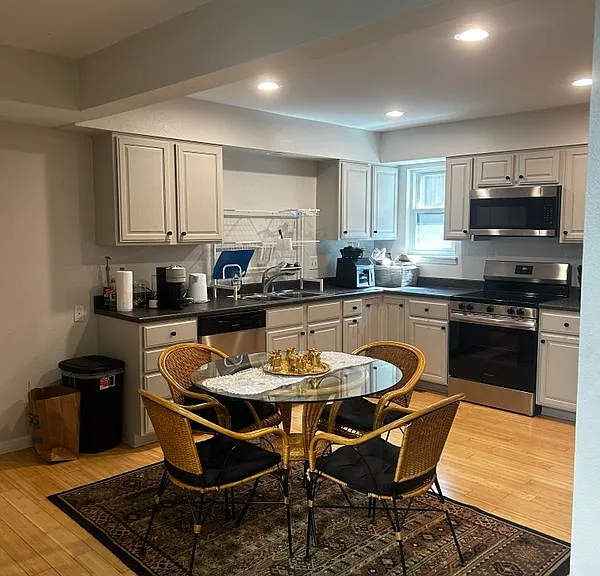1219 S Yosemite Way #63 — Photo 3