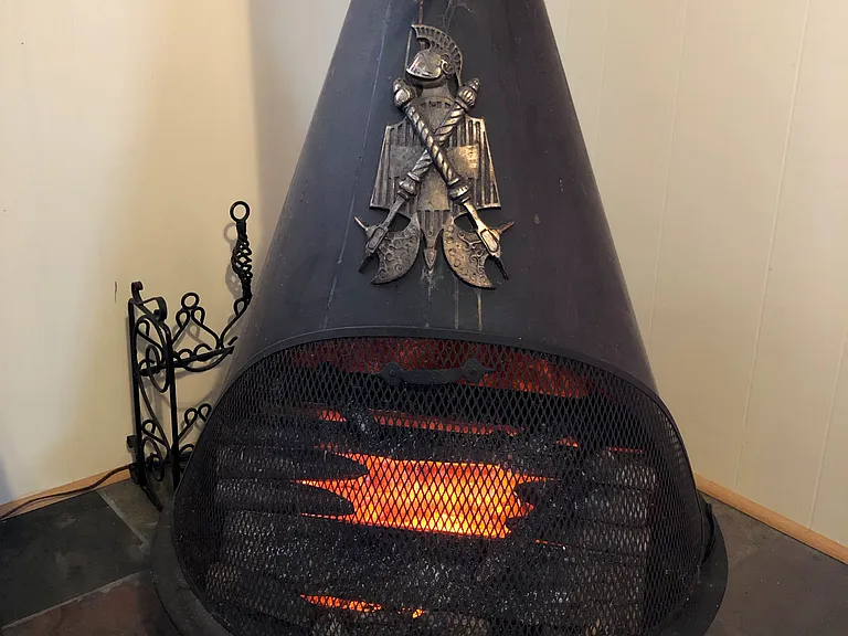 Electric fireplace