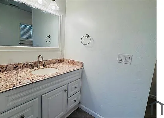 4711 Pepper Ln — Photo 6