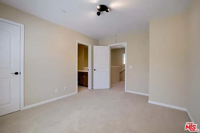 1742 Grand Ave #10 — Photo 24