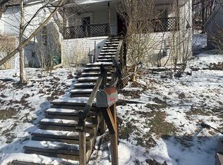 147 Jackson St, Weston, WV 26452